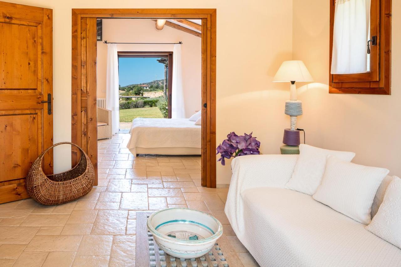 Albero Capovolto Bed & Breakfast Golfo Aranci Ngoại thất bức ảnh